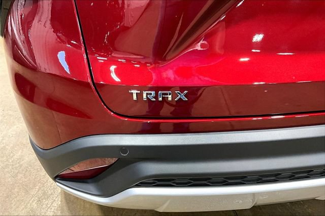 Used 2025 Chevrolet Trax LT w/ Driver Confidence Package FWD image 20