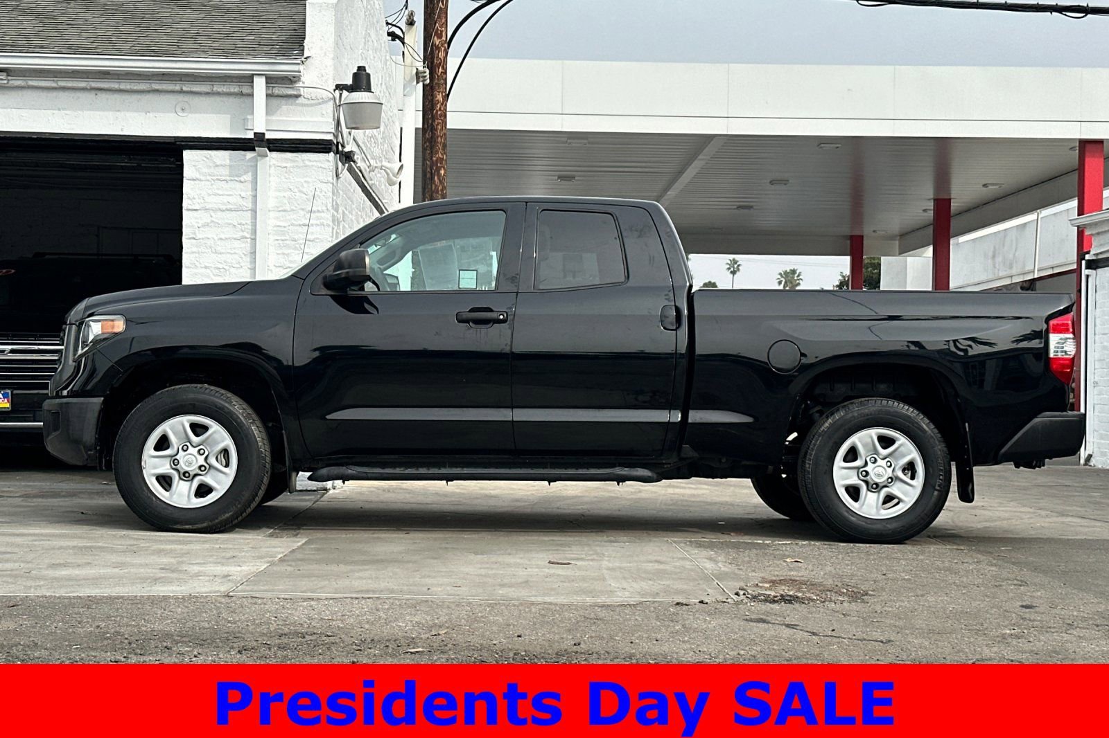 Used 2019 Toyota Tundra SR image 7