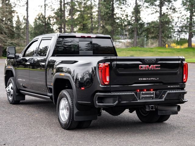 Used 2022 GMC Sierra 3500 Denali image 3