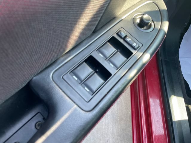 Used 2012 Dodge Avenger SXT Plus FWD image 9