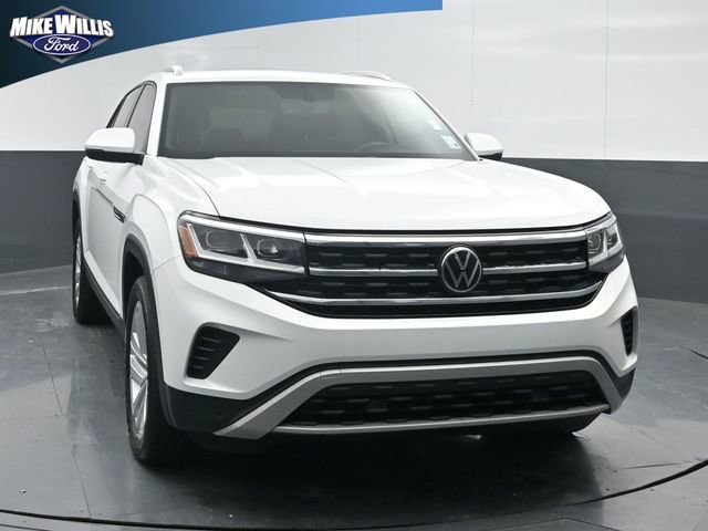 Used 2023 Volkswagen Atlas Cross Sport SE w/ Panoramic Sunroof Package image 1