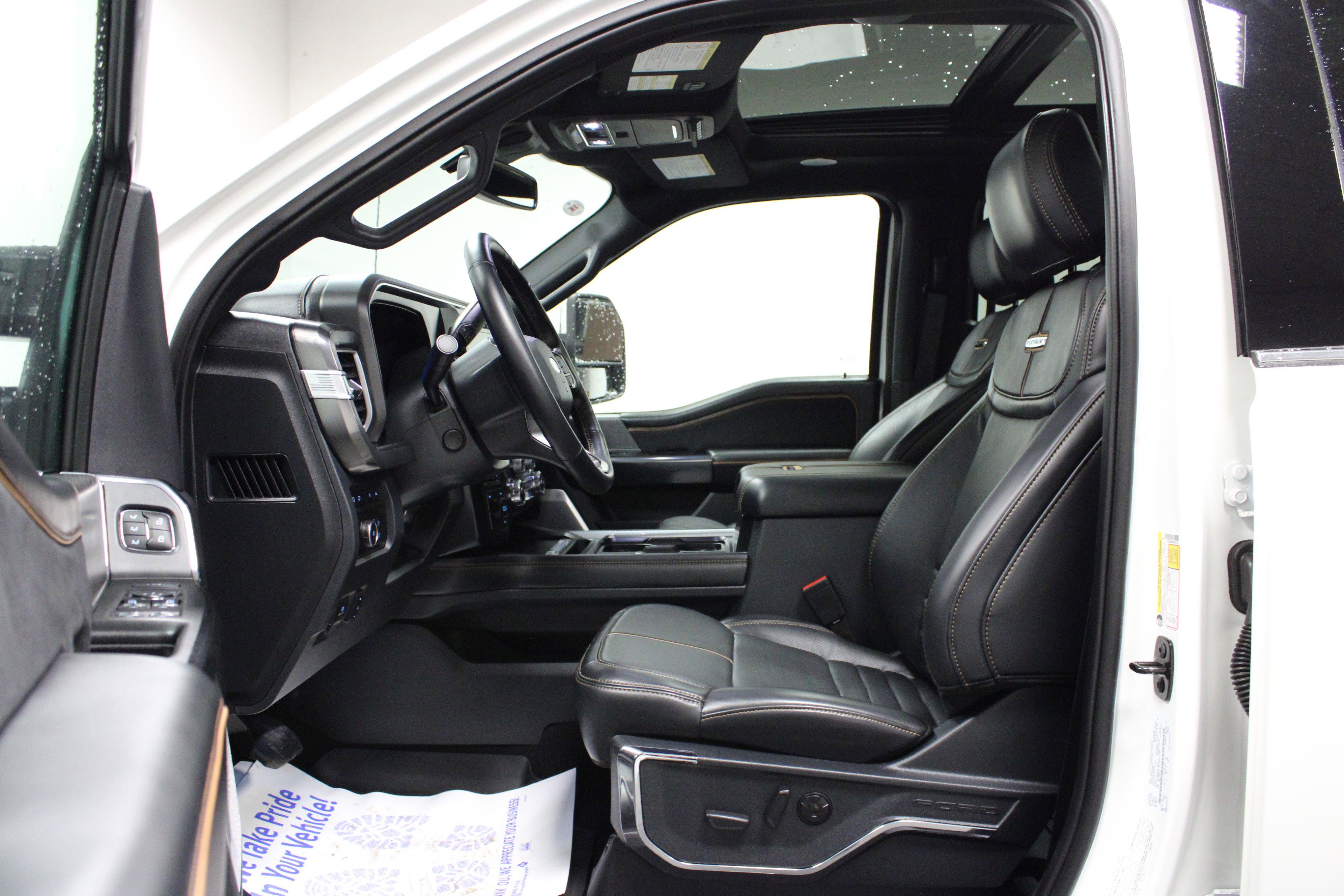 Used 2024 Ford F350 Platinum image 12