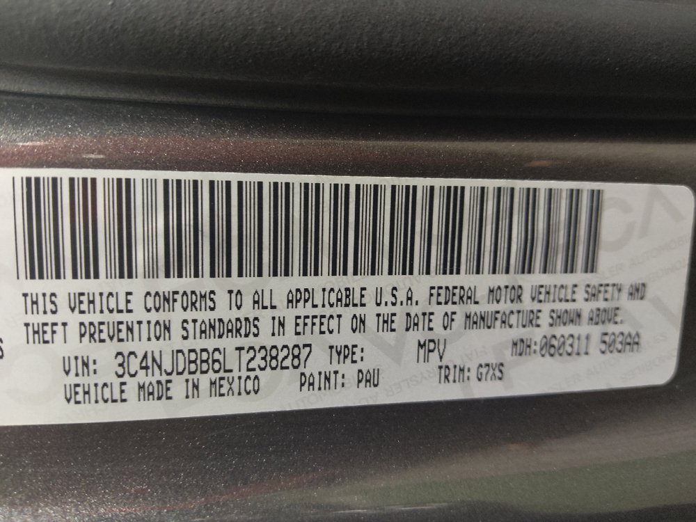 Used 2020 Jeep Compass Latitude w/ Popular Equipment Group AWD/4WD image 33
