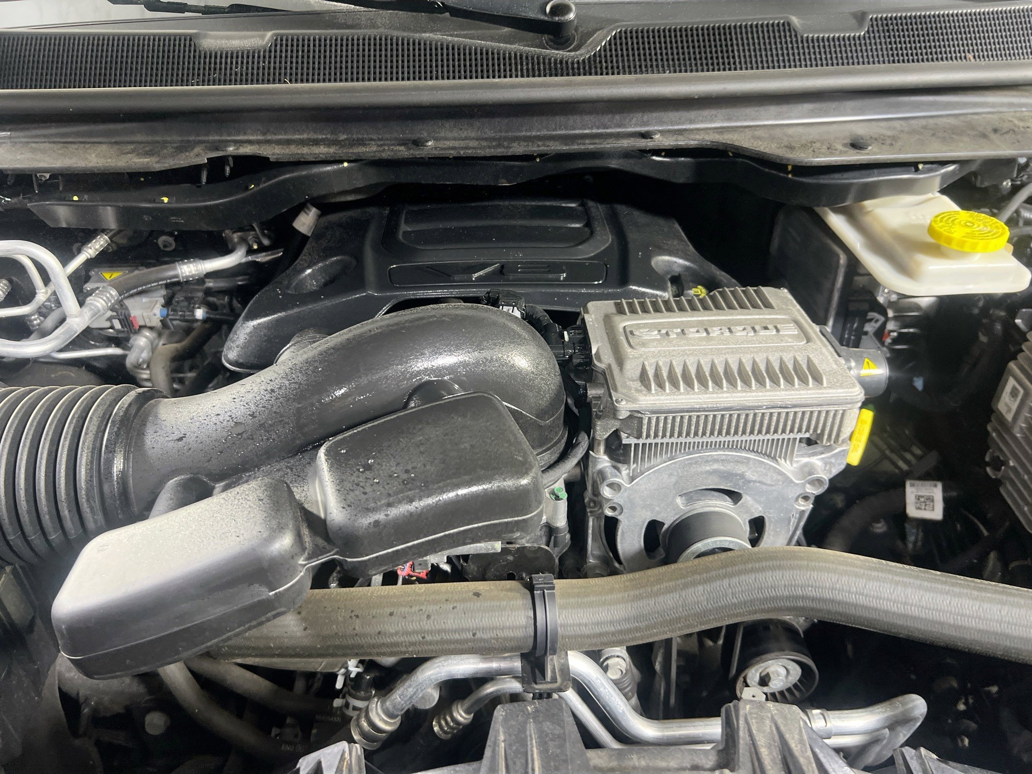 Used 2022 Jeep Wagoneer Series III w/ Rear Seat Video Group 1 image 33