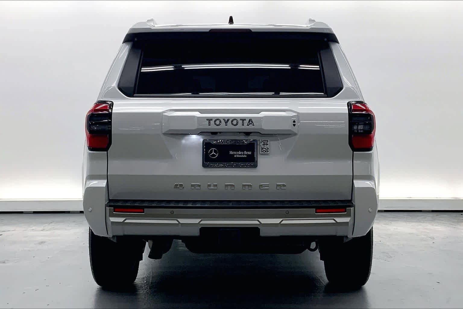 Used 2026 Toyota 4Runner Limited RWD image 3