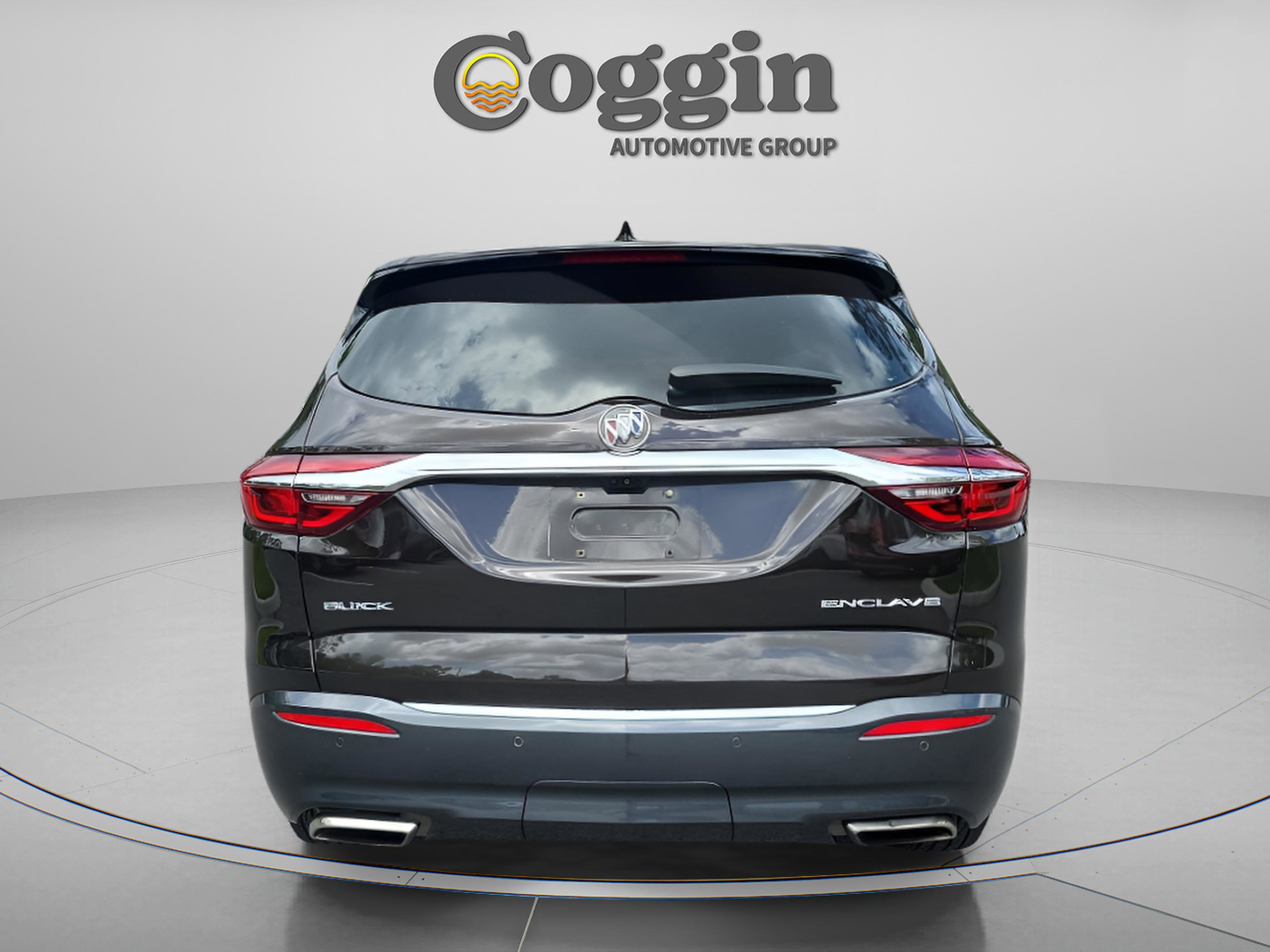 Used 2018 Buick Enclave Essence image 4