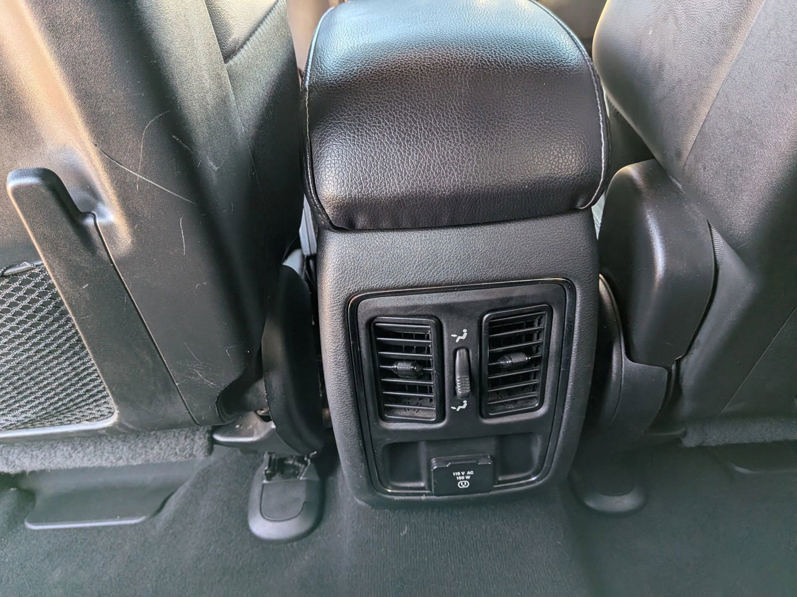 Used 2019 Jeep Grand Cherokee Altitude image 40