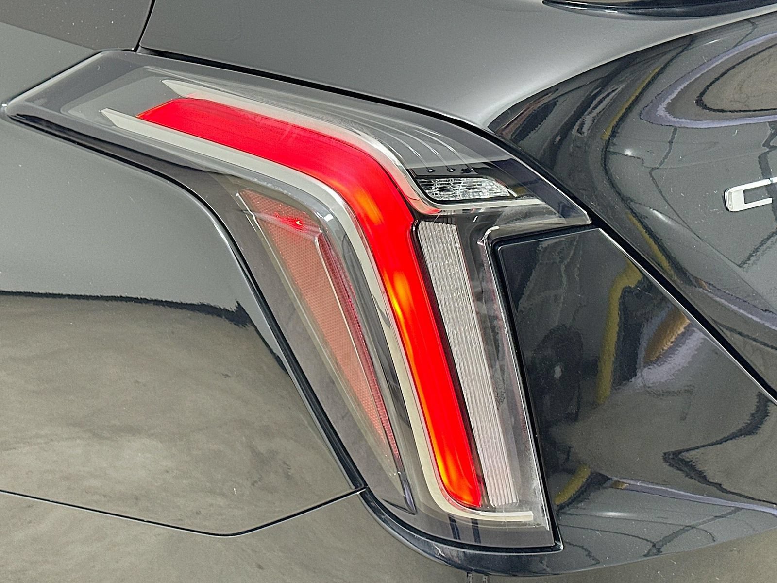 Used 2023 Cadillac CT4 V Blackwing w/ Driver Assist Package RWD image 13