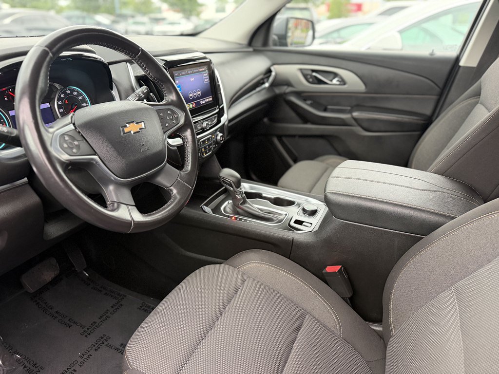 Used 2021 Chevrolet Traverse LT AWD/4WD image 10