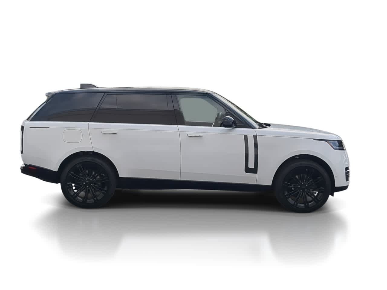 New 2026 Land Rover Range Rover Long Wheelbase SE AWD/4WD image 9