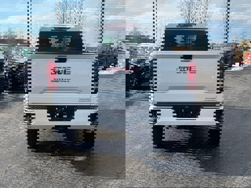 New 2026 GMC Sierra 1500 Elevation image 6