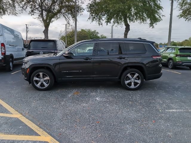 Used 2022 Jeep Grand Cherokee L Limited image 3