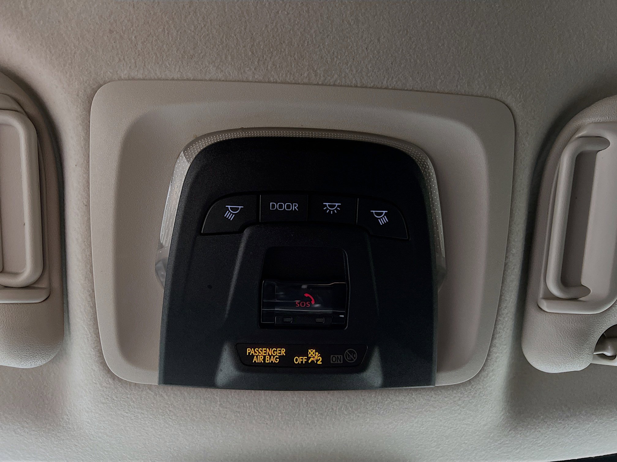 Used 2025 Toyota Corolla LE FWD image 20