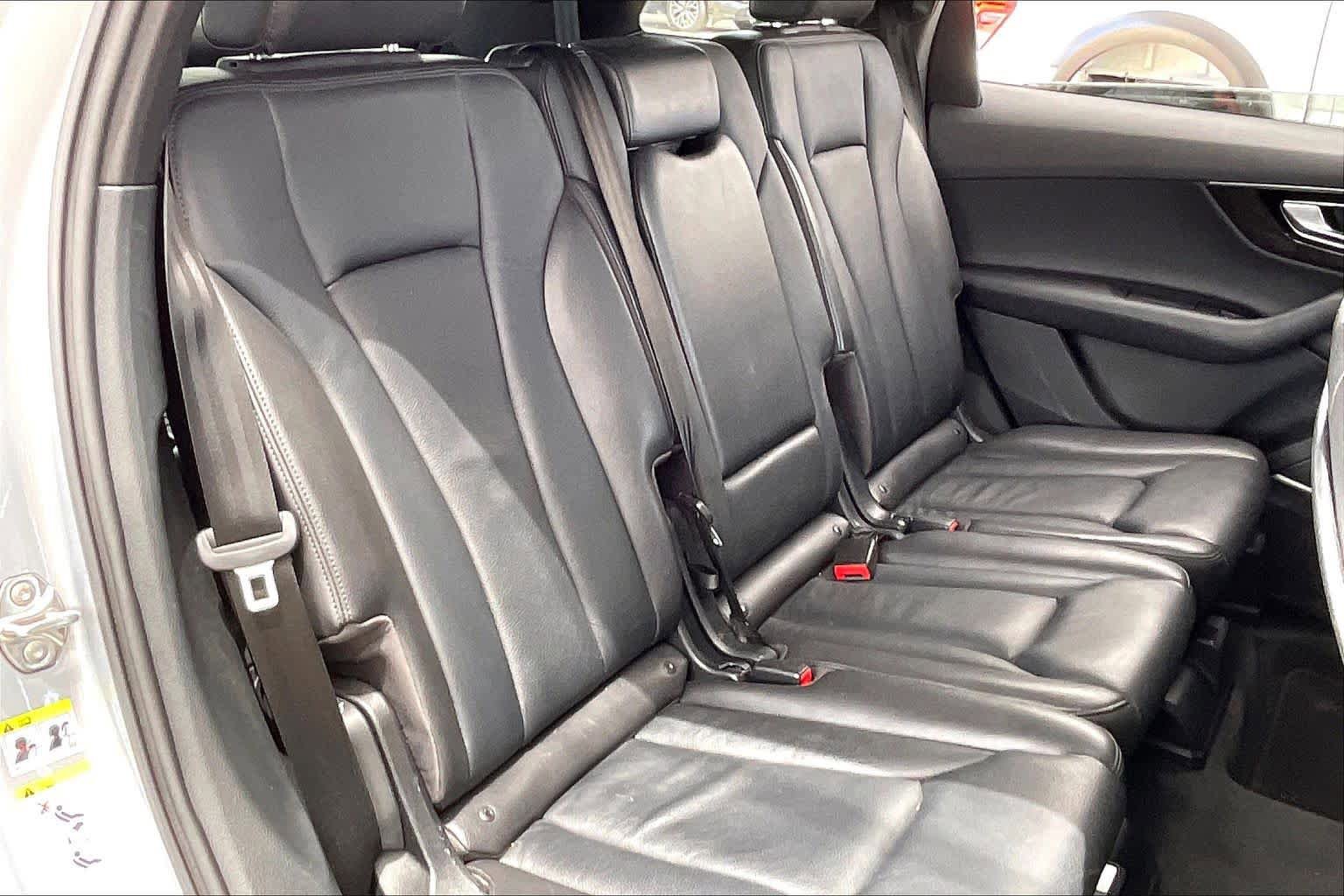 Used 2019 Audi Q7 3.0T Premium Plus w/ Premium Plus Package AWD/4WD image 19