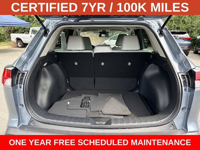 Used 2025 Toyota Corolla Cross L FWD image 12