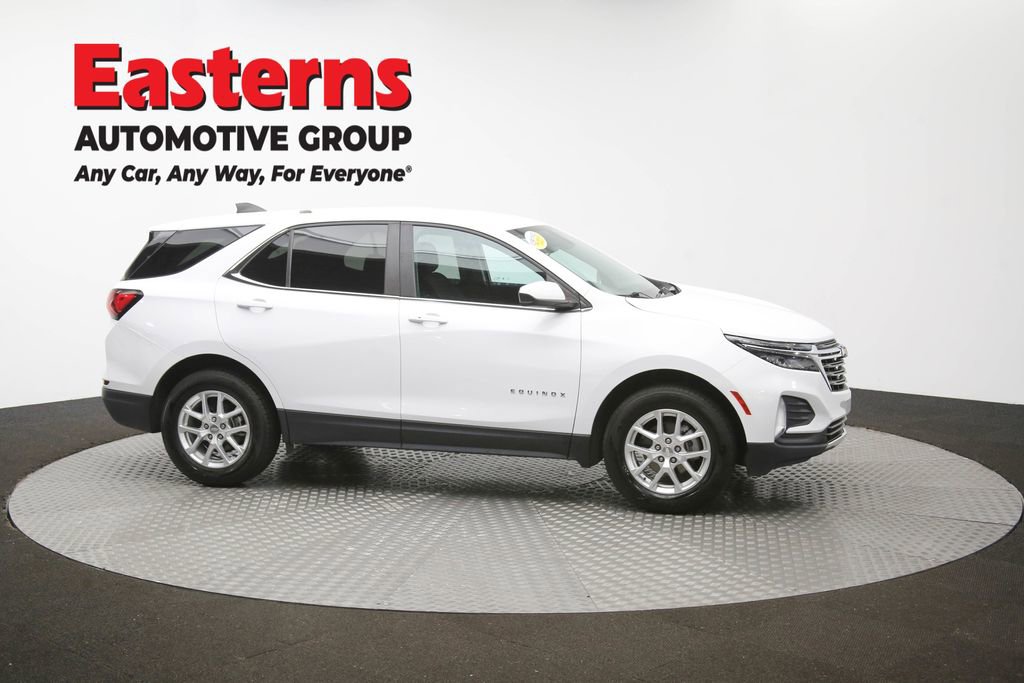 Used 2022 Chevrolet Equinox LT AWD/4WD image 45