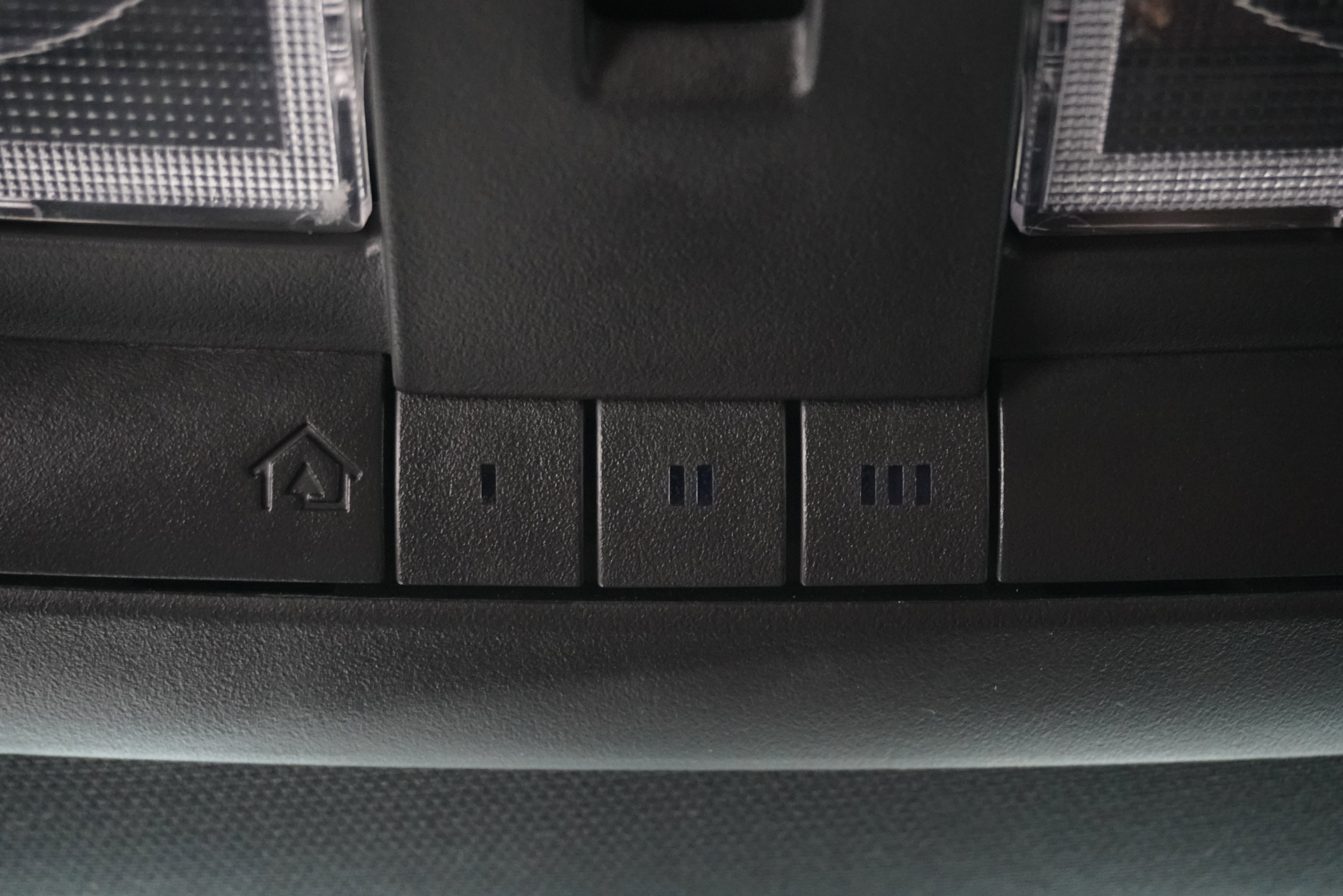 Used 2013 Dodge Challenger Rallye Redline RWD image 21