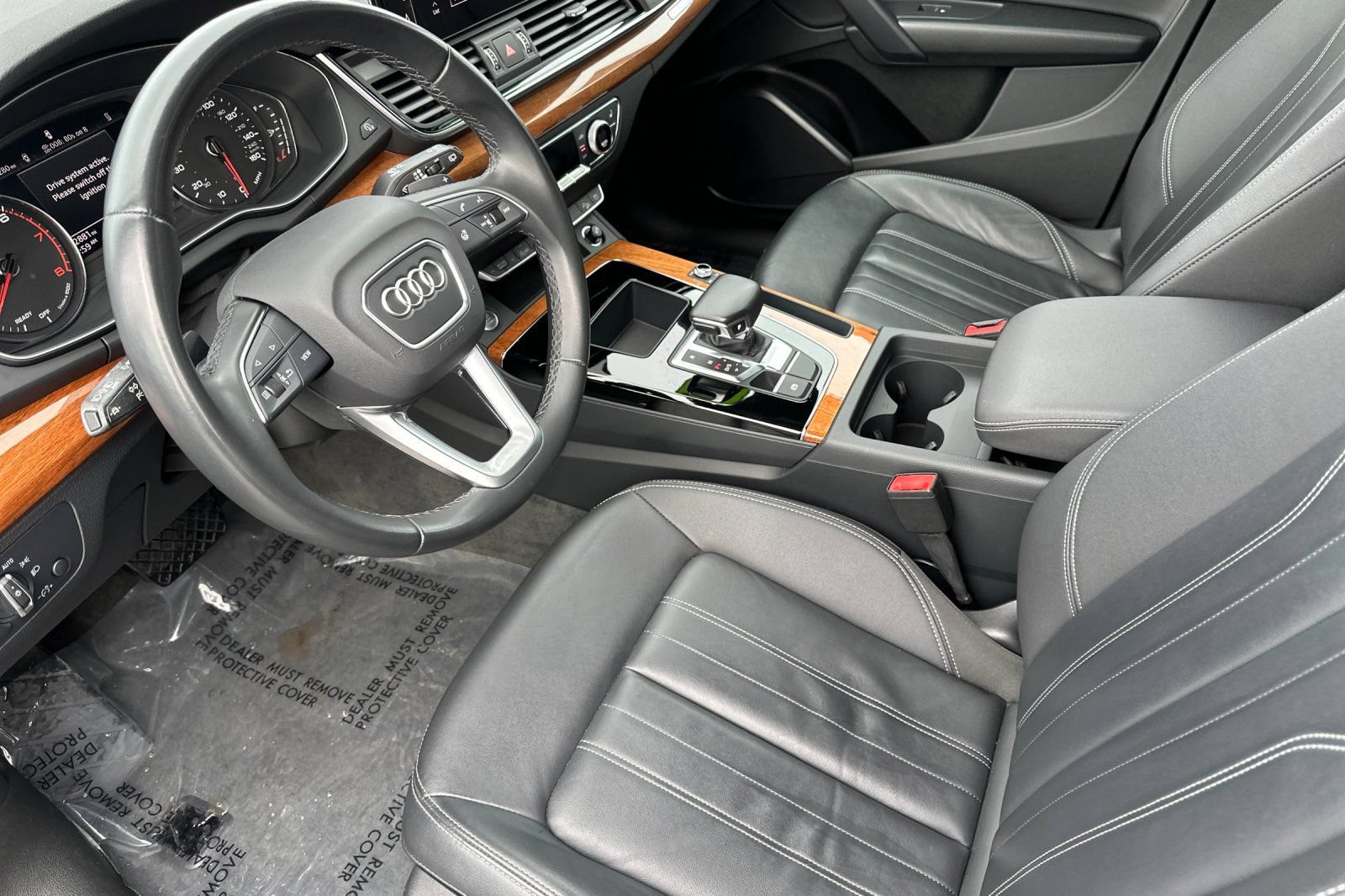 Used 2023 Audi Q5 2.0T Premium w/ Convenience Package AWD/4WD image 10