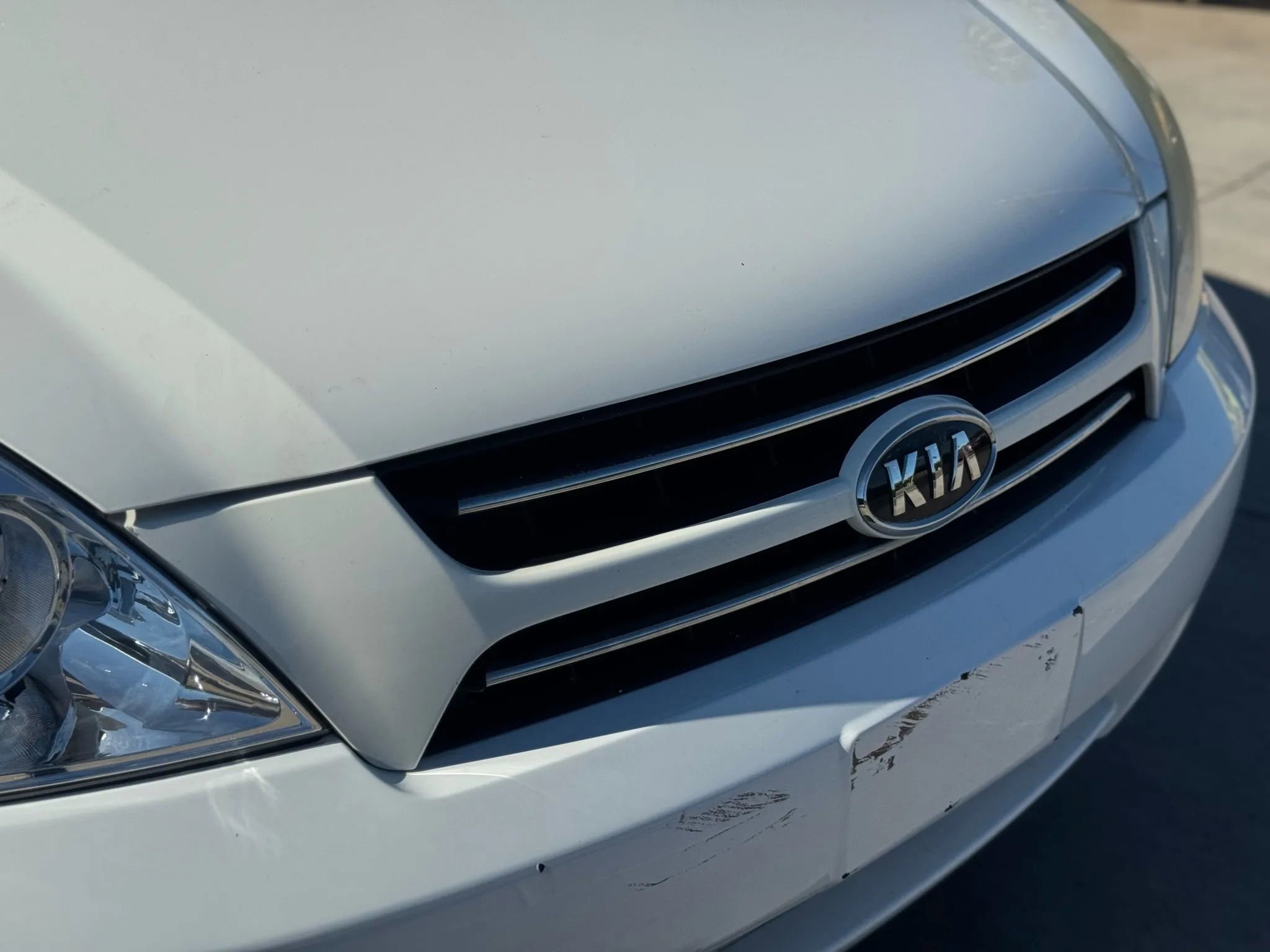 Used 2007 Kia Sedona EX image 44