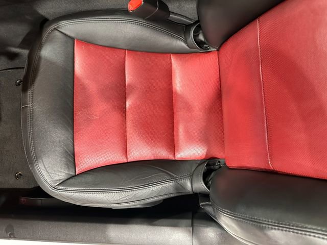 Used 2012 Chevrolet Corvette Grand Sport w/ 3LT Preferred Equipment Group image 19