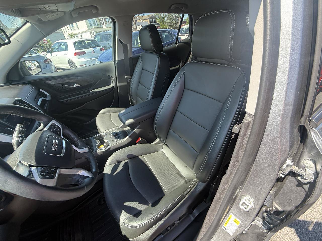 Used 2024 GMC Terrain SLT AWD/4WD image 29