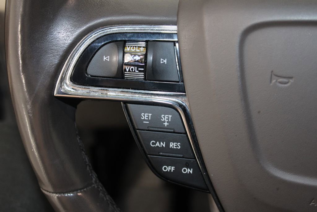 Used 2023 Lincoln Nautilus Reserve image 38