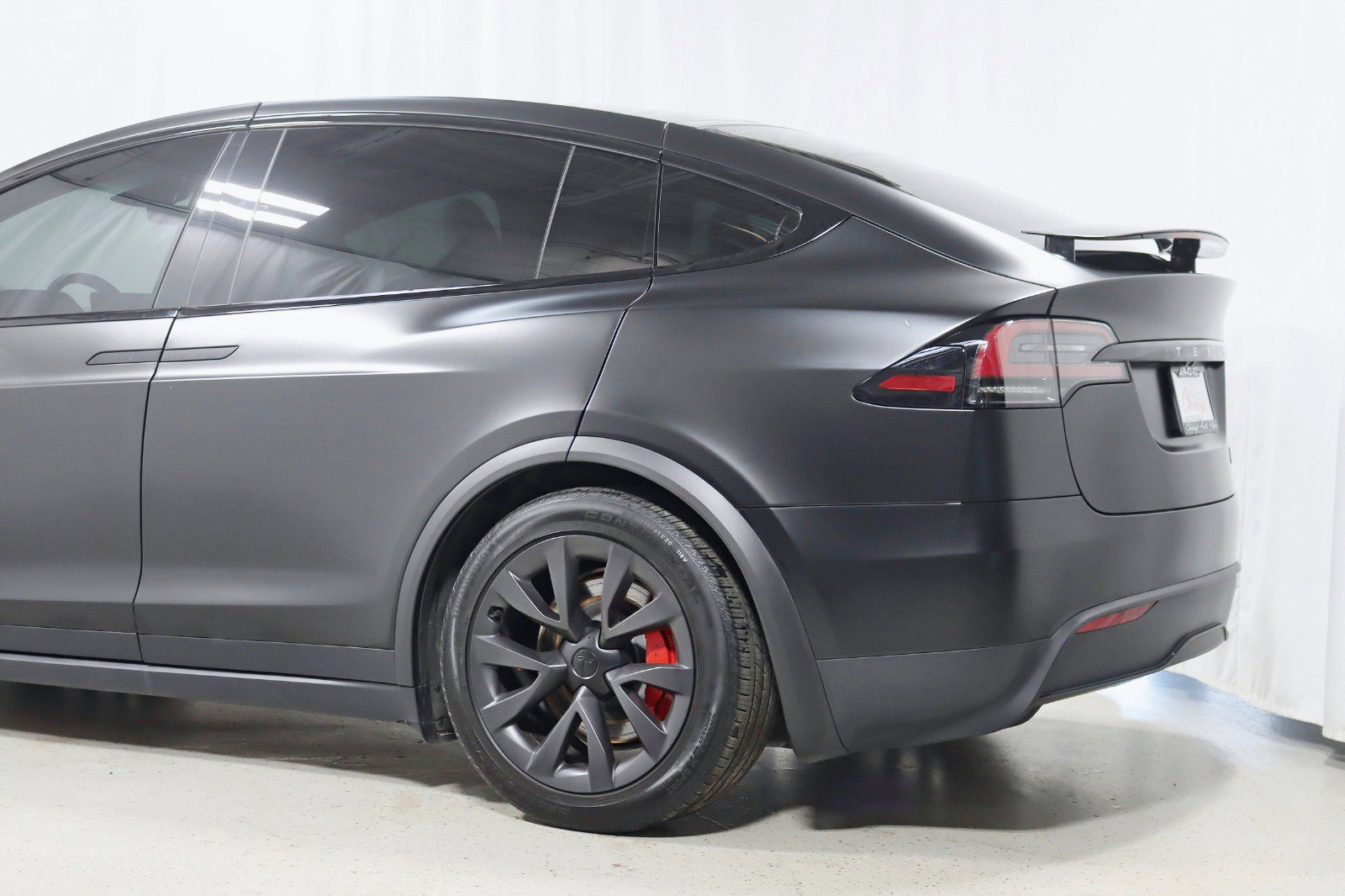 Used 2023 Tesla Model X Plaid image 11