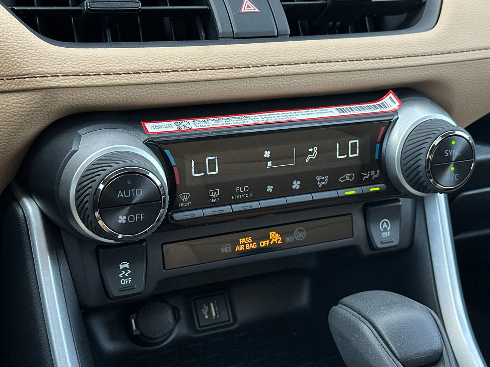 Used 2025 Toyota RAV4 XLE w/ Convenience Package AWD/4WD image 22