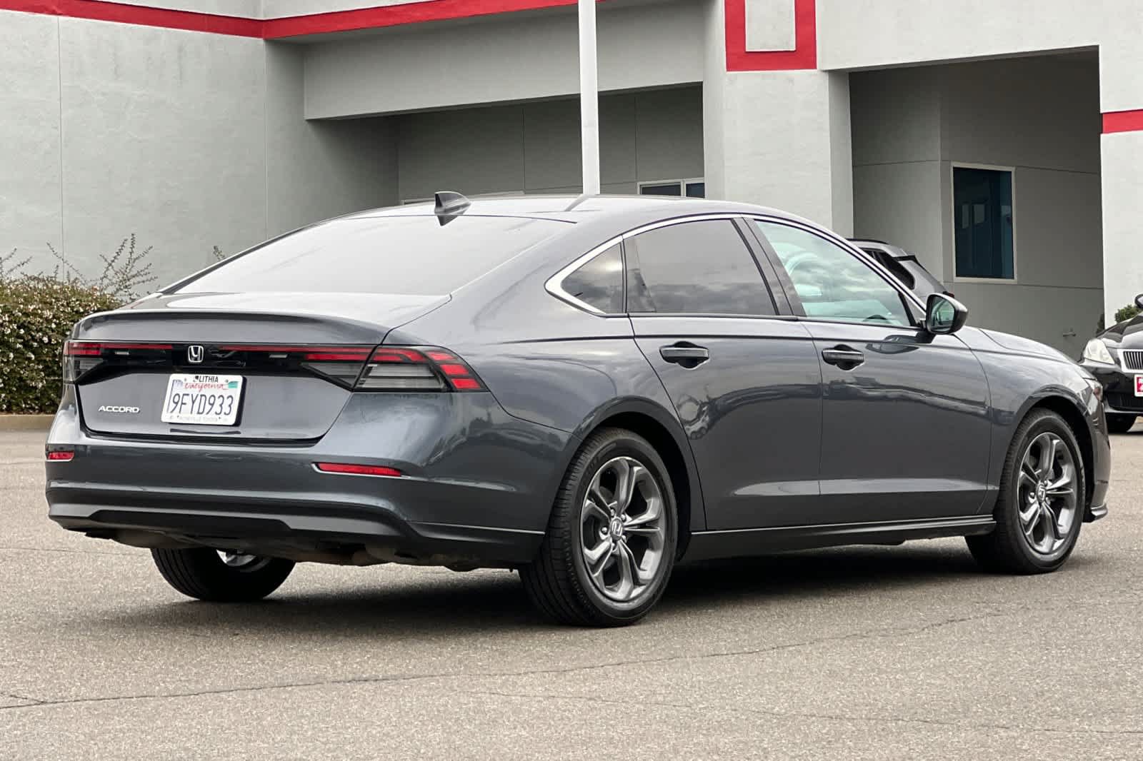 Used 2023 Honda Accord EX image 2