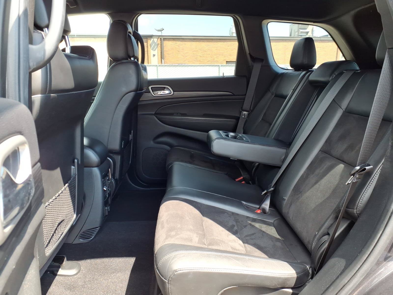 Used 2020 Jeep Grand Cherokee Altitude AWD/4WD image 9