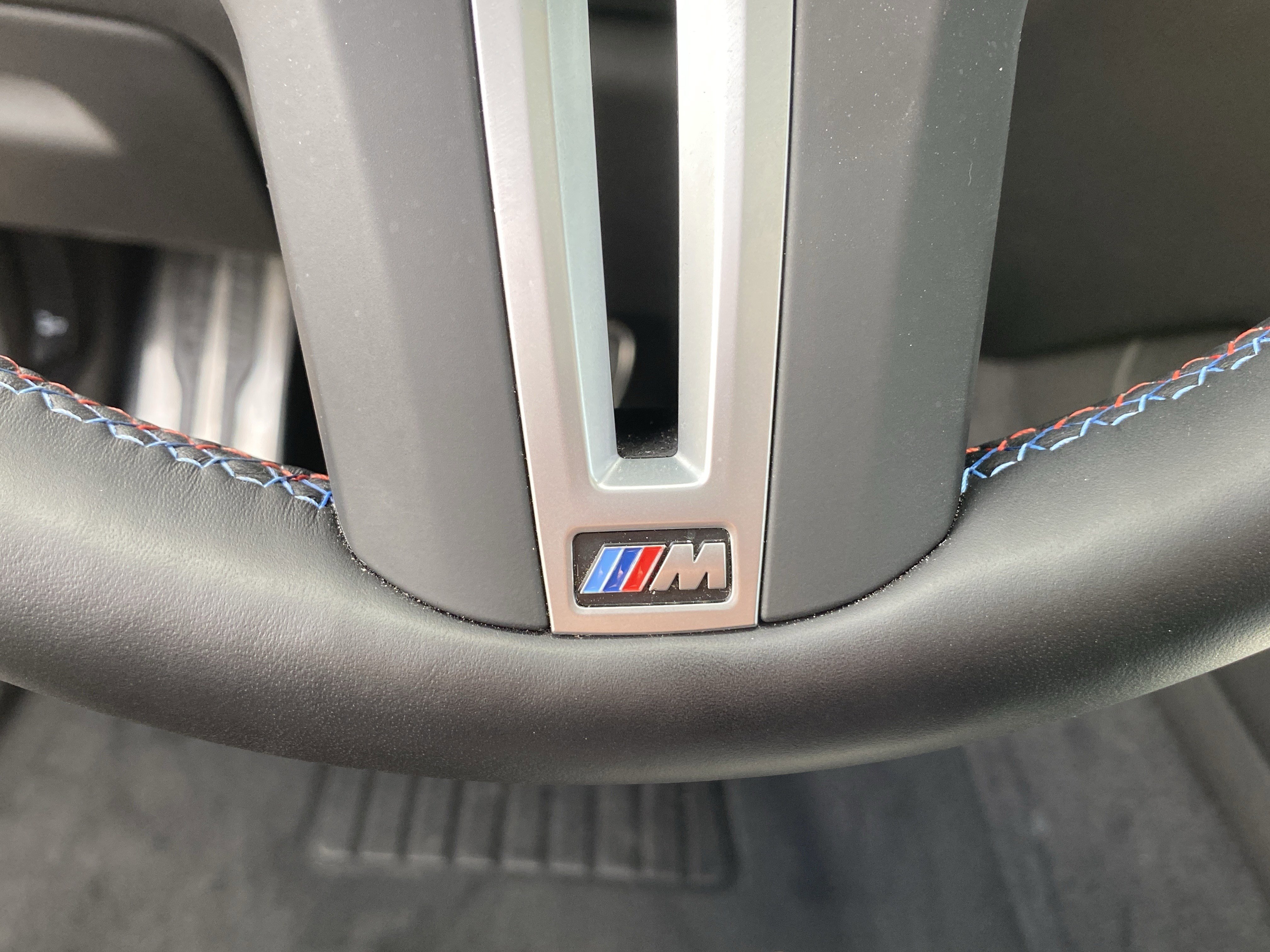 Used 2026 BMW X5 M60i image 34