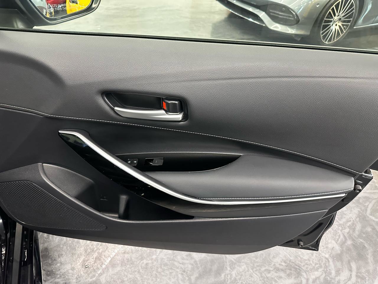 Used 2023 Toyota Corolla XSE image 12