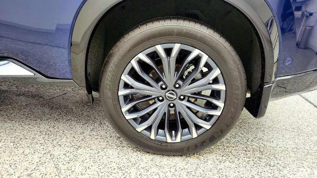 Used 2025 Nissan Rogue Platinum w/ Platinum Premium Package image 9