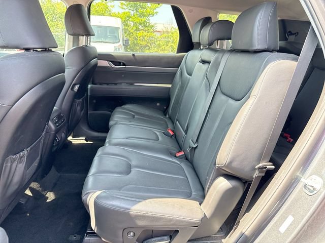 Used 2022 Hyundai Palisade SEL w/ 8P Bench Seat Package AWD/4WD image 14
