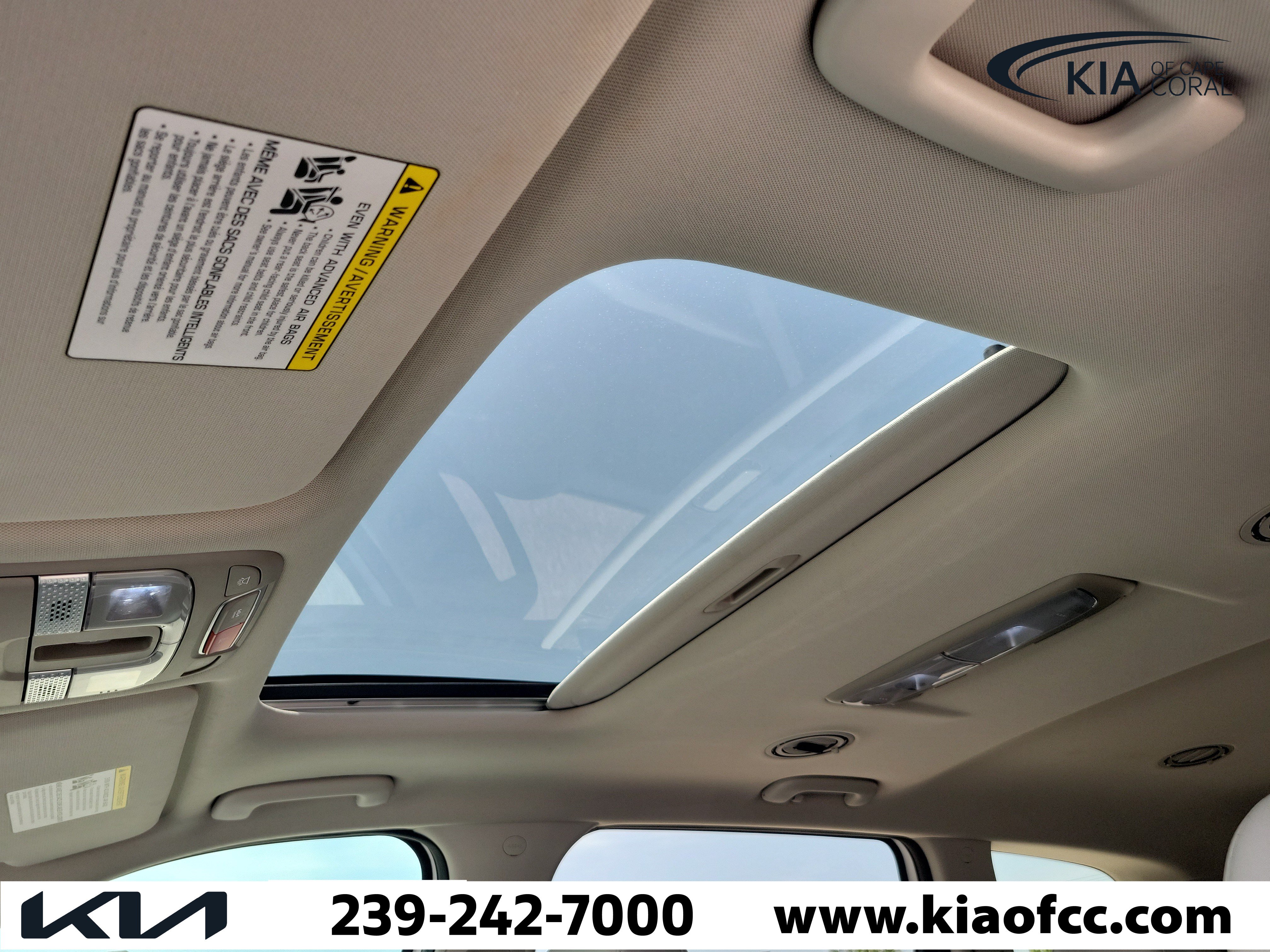 Certified 2024 Kia Telluride S w/ S Sunroof Package AWD/4WD image 20