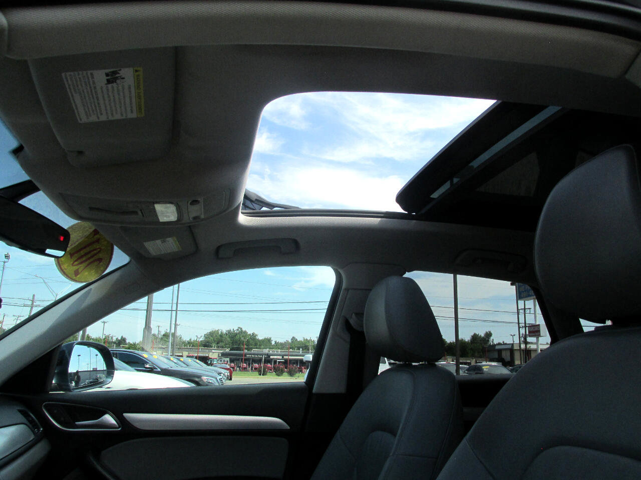 Used 2017 Audi Q3 2.0T Premium Plus w/ Premium Plus Package image 18