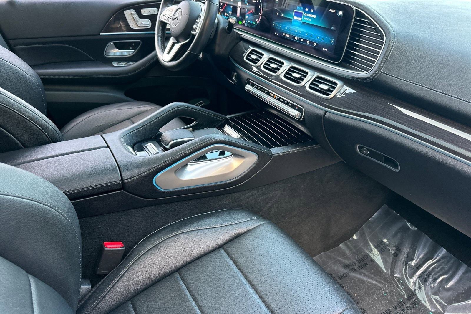 Used 2022 Mercedes-Benz GLS 450 4MATIC image 34