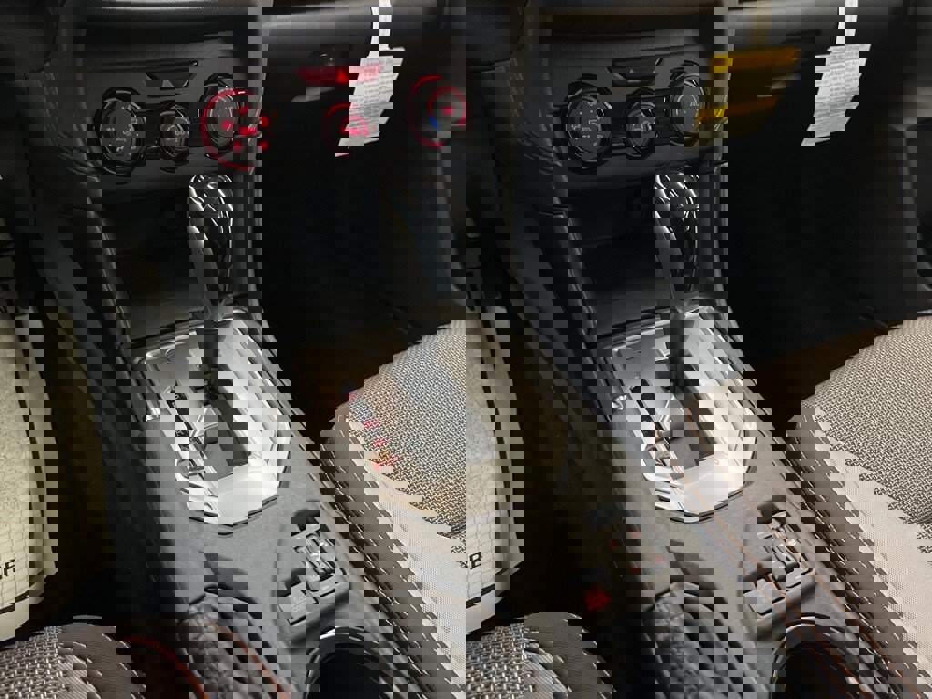 Used 2019 Subaru Crosstrek 2.0i Premium w/ Moonroof Package image 25