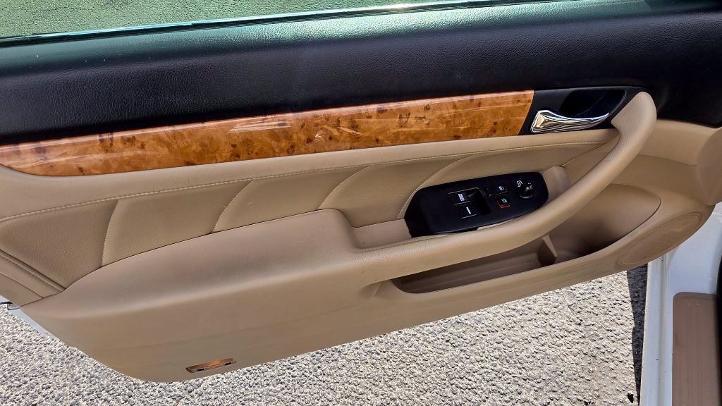 Used 2005 Honda Accord EX image 11