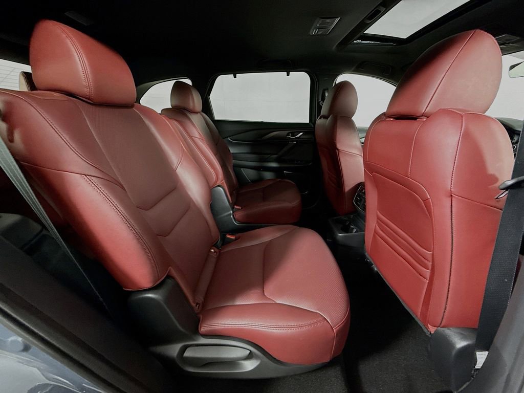 Used 2023 MAZDA CX-9 Carbon Edition image 27