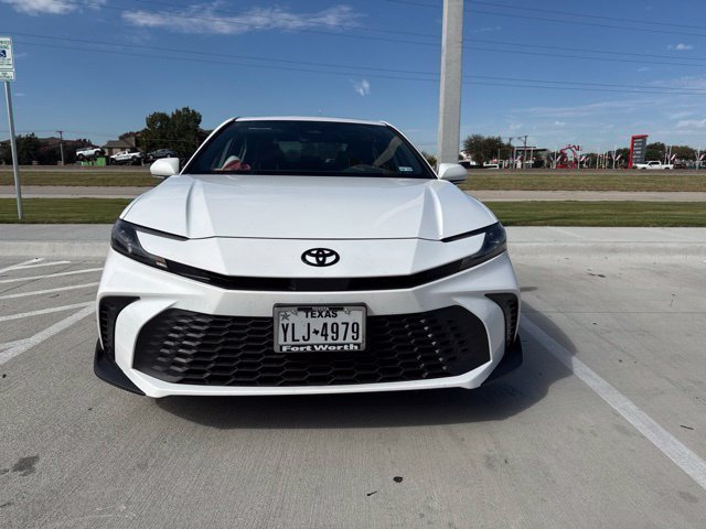 Used 2026 Toyota Camry SE w/ Convenience Package FWD image 8