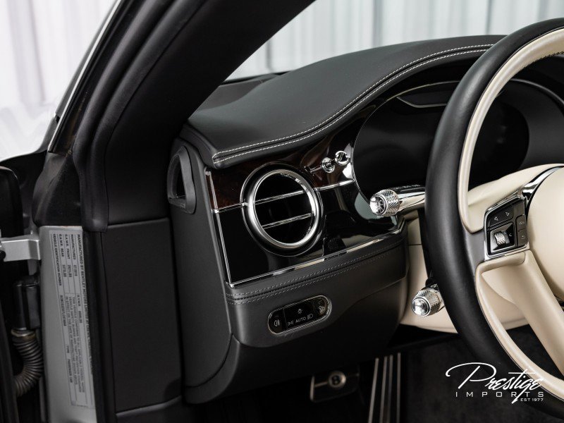 Used 2020 Bentley Continental GT V8 image 28