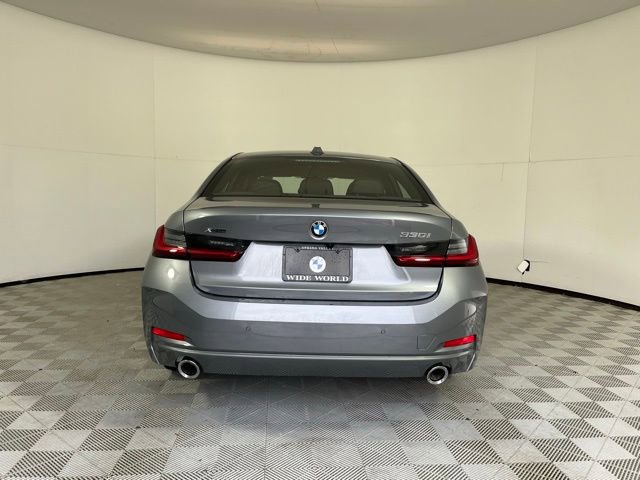Used 2025 BMW 330i xDrive Sedan w/ Premium Package image 6