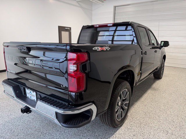 New 2026 Chevrolet Silverado 1500 LT w/ Safety Package AWD/4WD image 8
