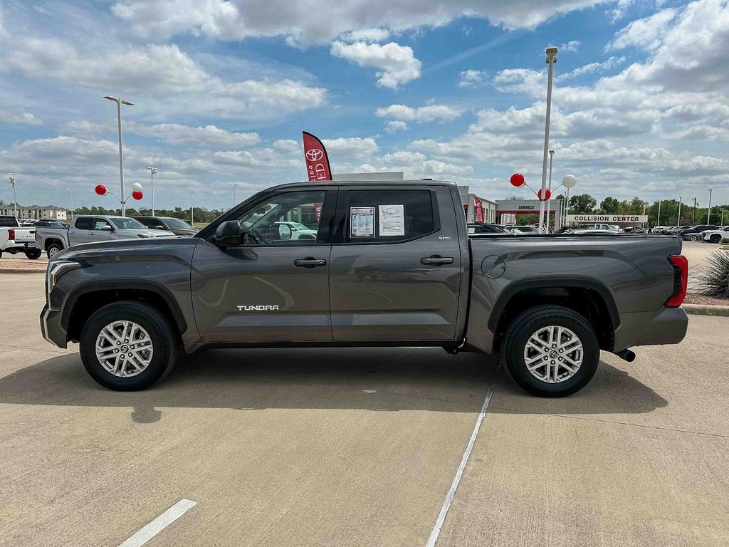 Used 2023 Toyota Tundra SR5 w/ SR5 Premium Package RWD image 6