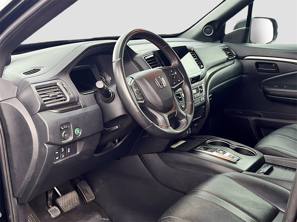 Used 2022 Honda Passport TrailSport image 9