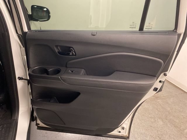 Used 2022 Honda Passport Elite image 29