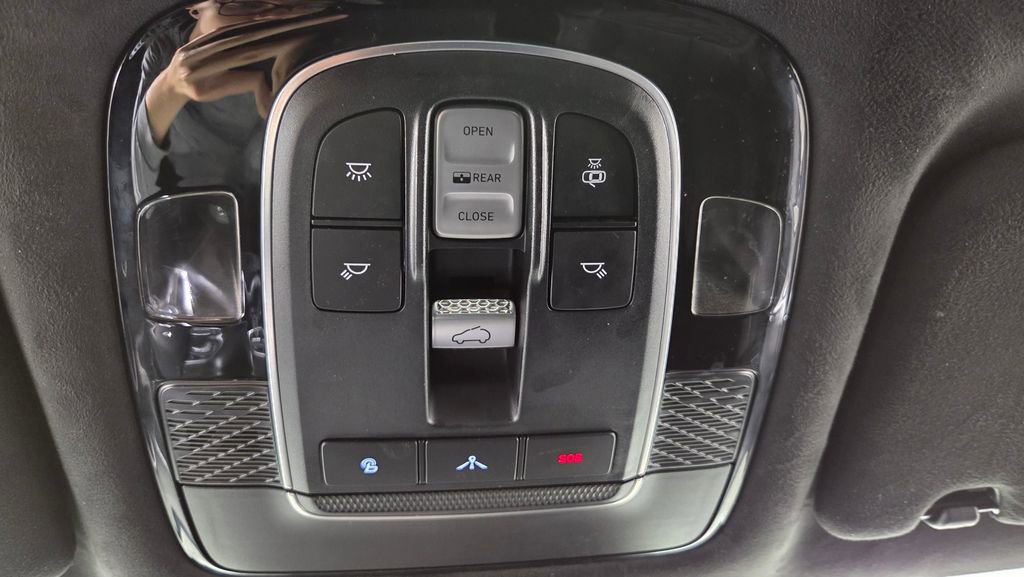 Used 2021 Hyundai Palisade Calligraphy w/ Cargo Package image 31