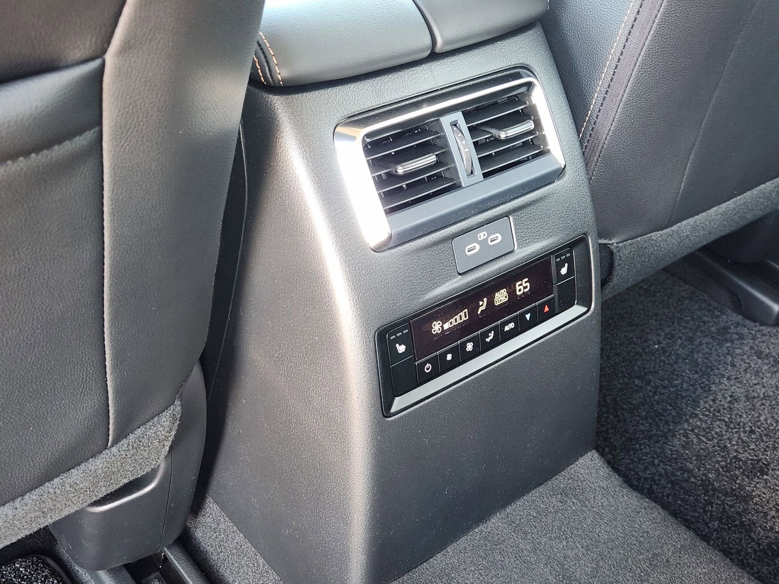 New 2026 MAZDA CX-90 3.3 Turbo w/ Preferred Package image 27