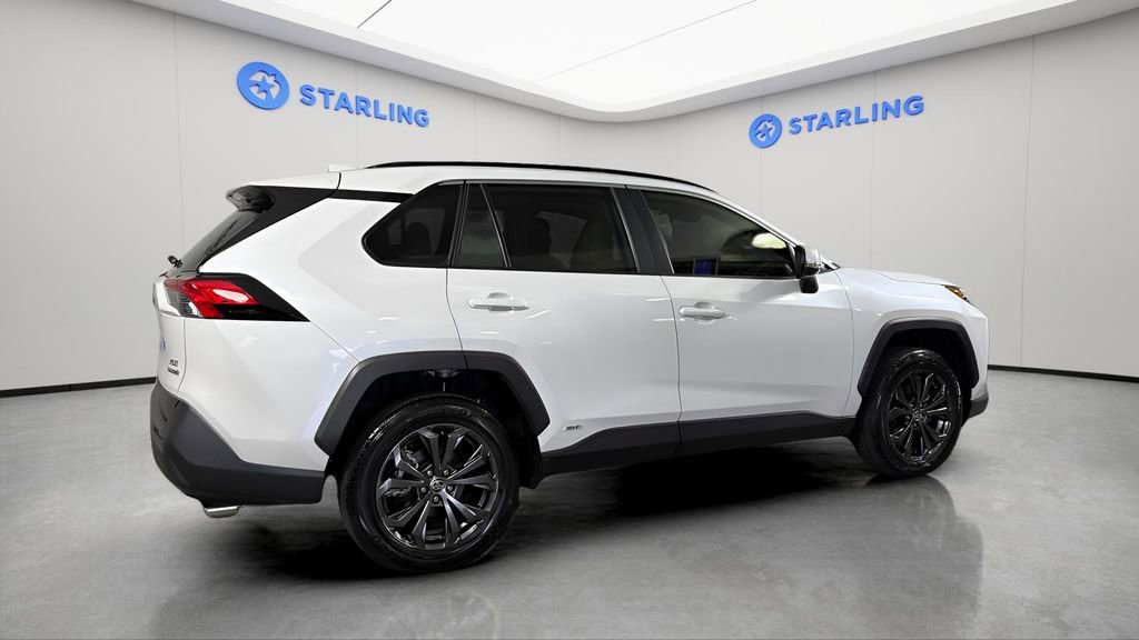 Used 2023 Toyota RAV4 XLE Premium AWD/4WD image 10
